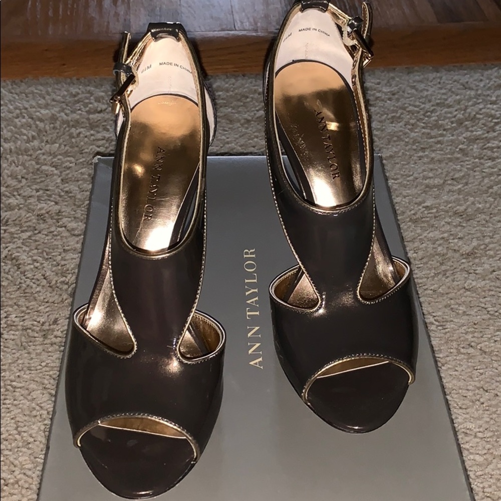 Ann Taylor heels